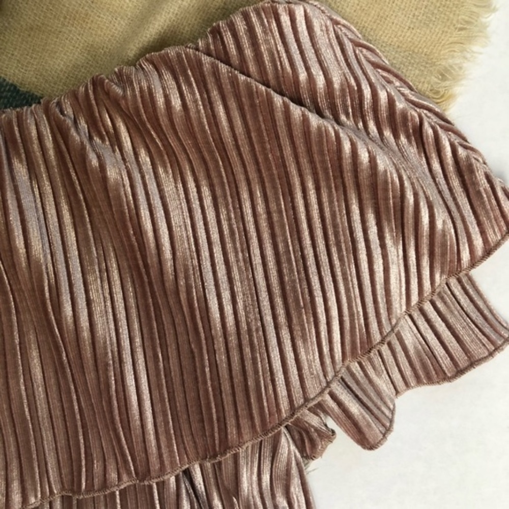 🎉CCO Anthro pleated off shoulder velvet blouse - Picture 4 of 6
